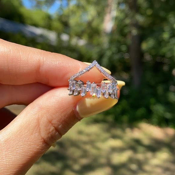 NEW 925 Sterling silver Gorgeous Ring - Picture 4 of 7